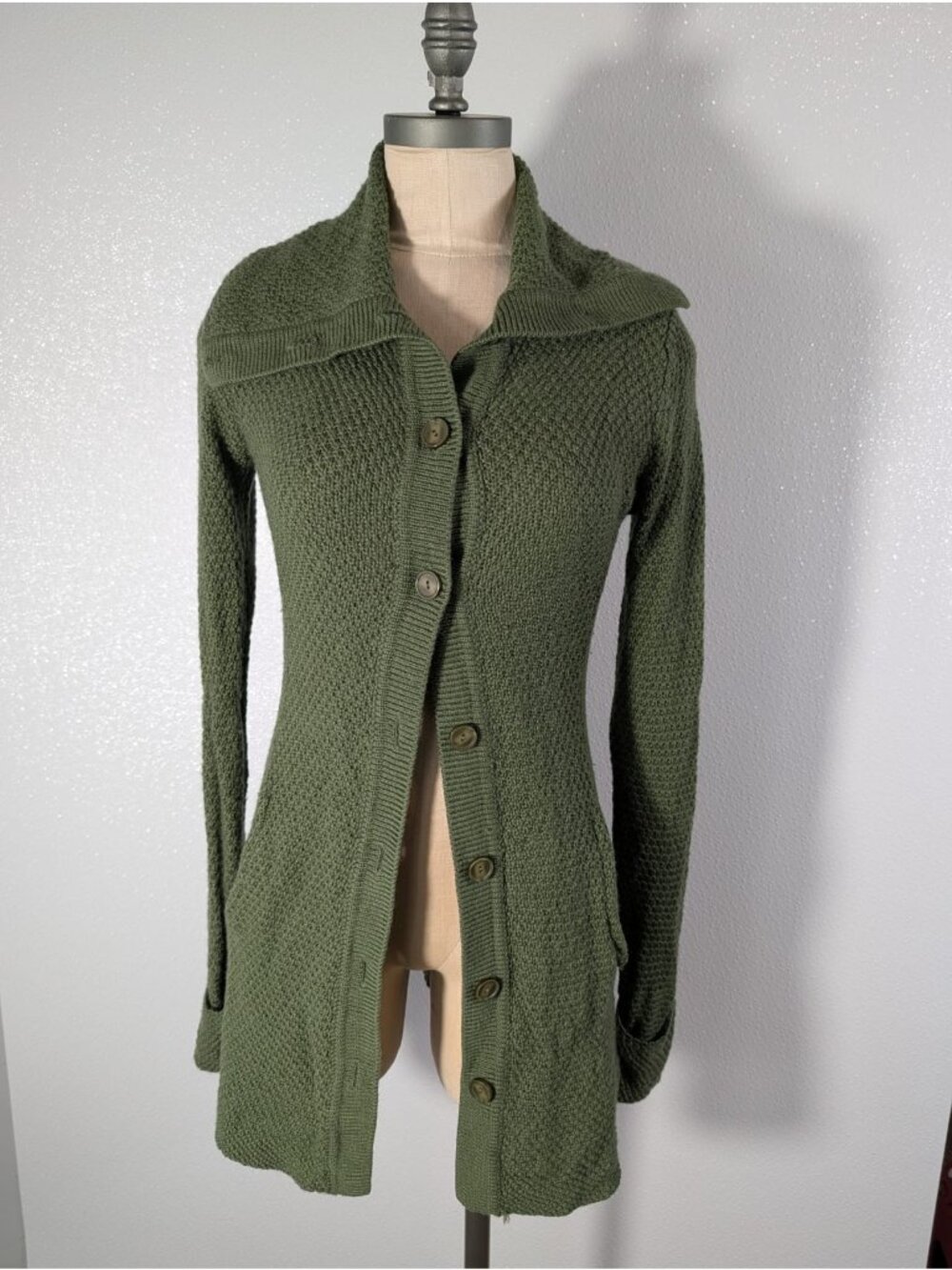 Patagonia Womens Merino Wool Green Button-Up Cardigan Sweater S Made In China